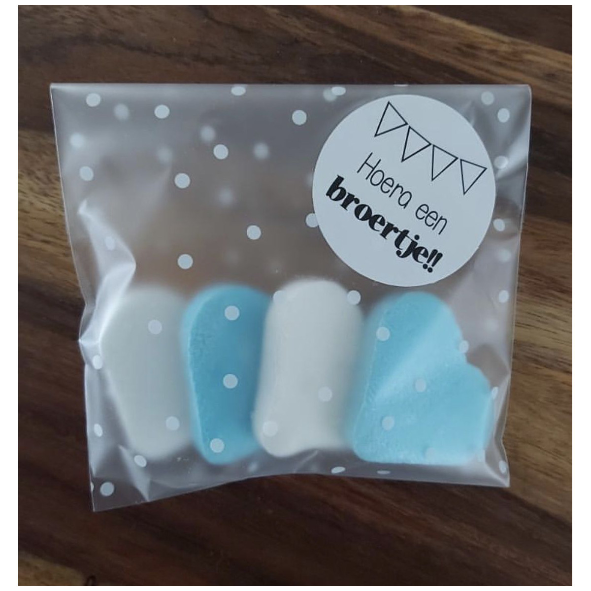 traktatiezakje witte stip