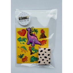 traktatie dino sleutelhanger