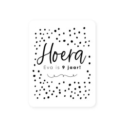 stickers gepersonaliseerd wit hoera stipjes