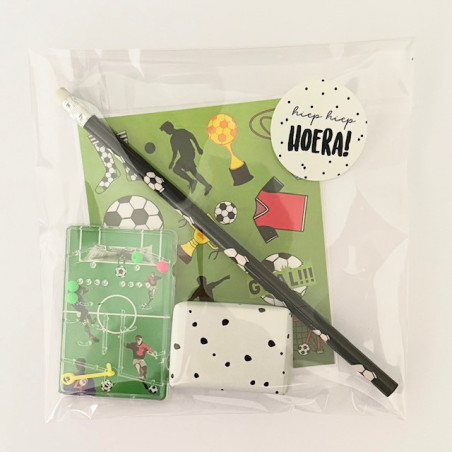 Voetbal stickers + flipperspel